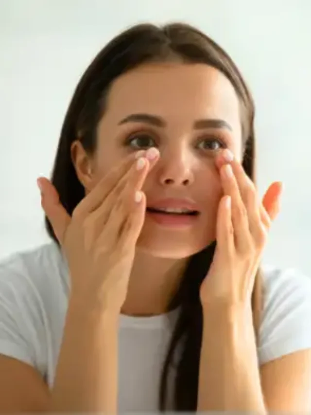 चेहरे पर अरंडी का तेल लगाने के चौंकाने वाले फायदे Castor Oil Benefits